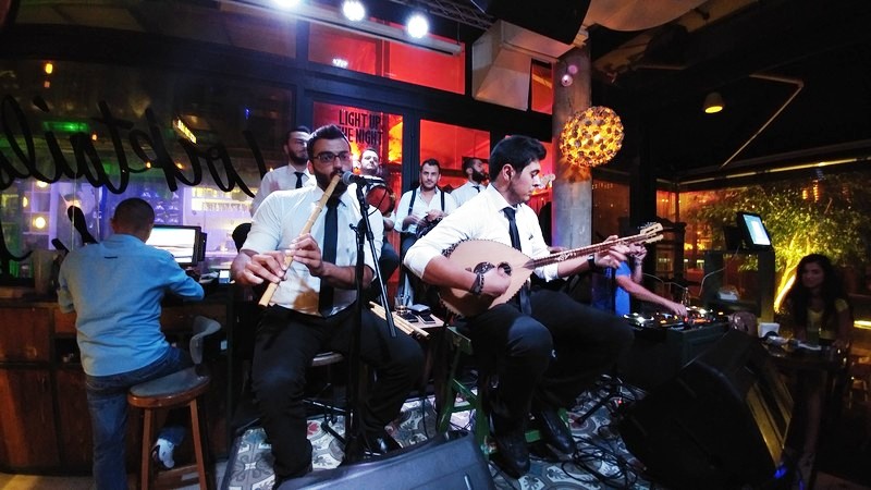 Iyam El Lira at Bistrobar Live Hamra 